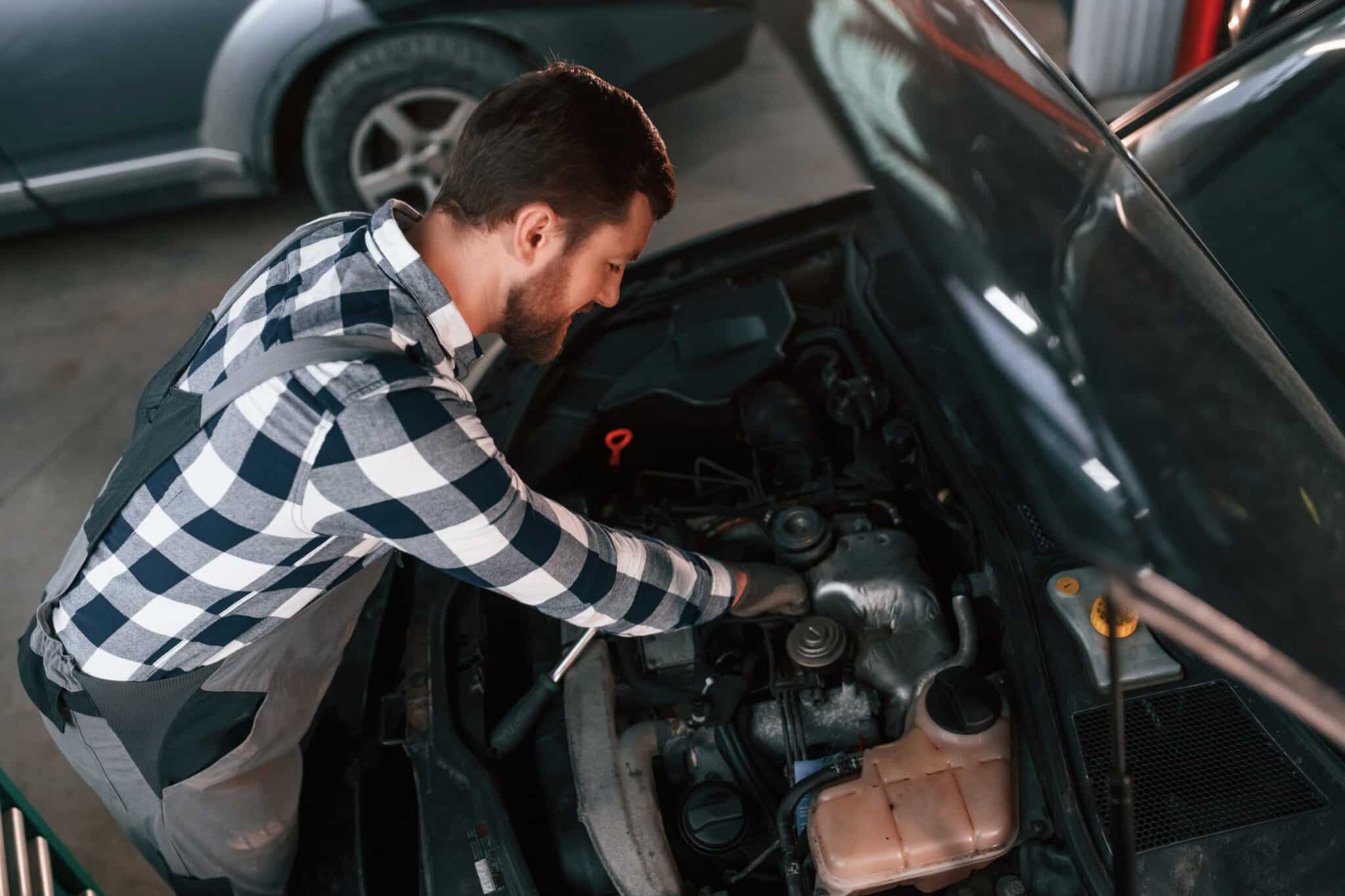 How Much Does a Car Body Damage Repair Cost? Is It Worth the Shot?